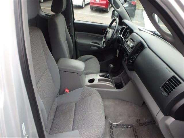 2007 Toyota Tacoma V6 4dr Access Cab 4WD 6.1 ft. SB (4L V6 5A)